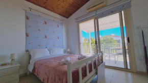 STAY Crystal Waves Maisonette